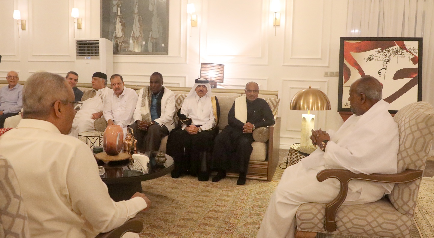 Le Président Guelleh s’entretient avec les Ambassadeurs des Pays arabes et musulmans accrédités auprès de Djibouti