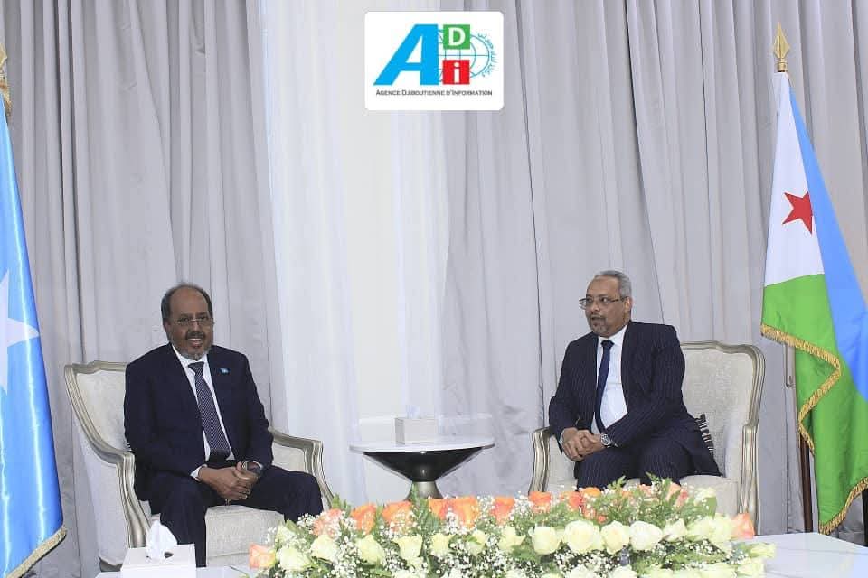 25e anniversaire de la conférence d'Arta : Arrivée à Djibouti du président somalien Hassan Cheick Mahamoud