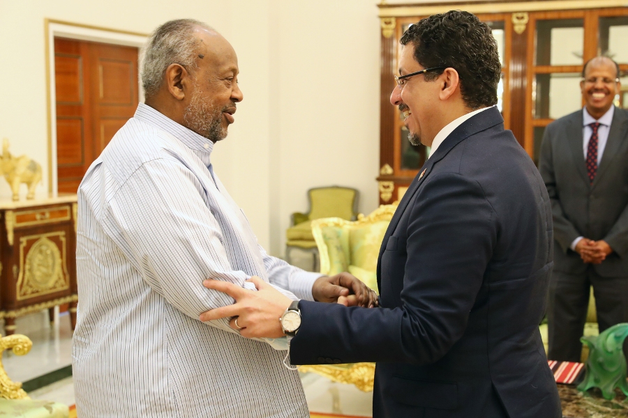 Le Président de la République s’entretient avec le chef de la diplomatie yéménite