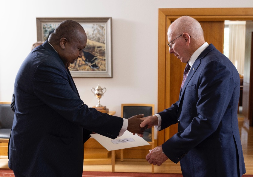 L'ambassadeur Ibrahim Bileh Doualeh présente ses Lettres de Créances au Gouverneur Général de la Commonwealth d’Australie