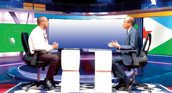 Revue de Presse : Mohamoud Ali Youssouf, candidat à la présidence de la commission de l’UA expose à la RTD sa vision de l’Afrique