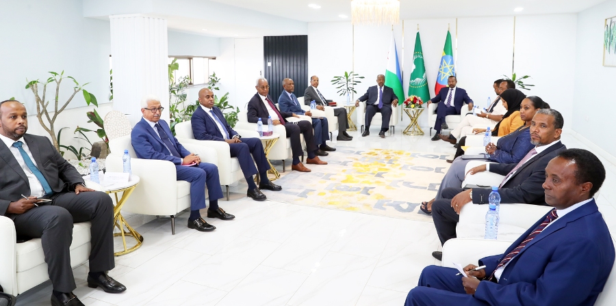 Tête-à-tête avec le Premier Ministre Abiy Ahmed, point culminant de la visite d’Etat du Président Guelleh en Ethiopie