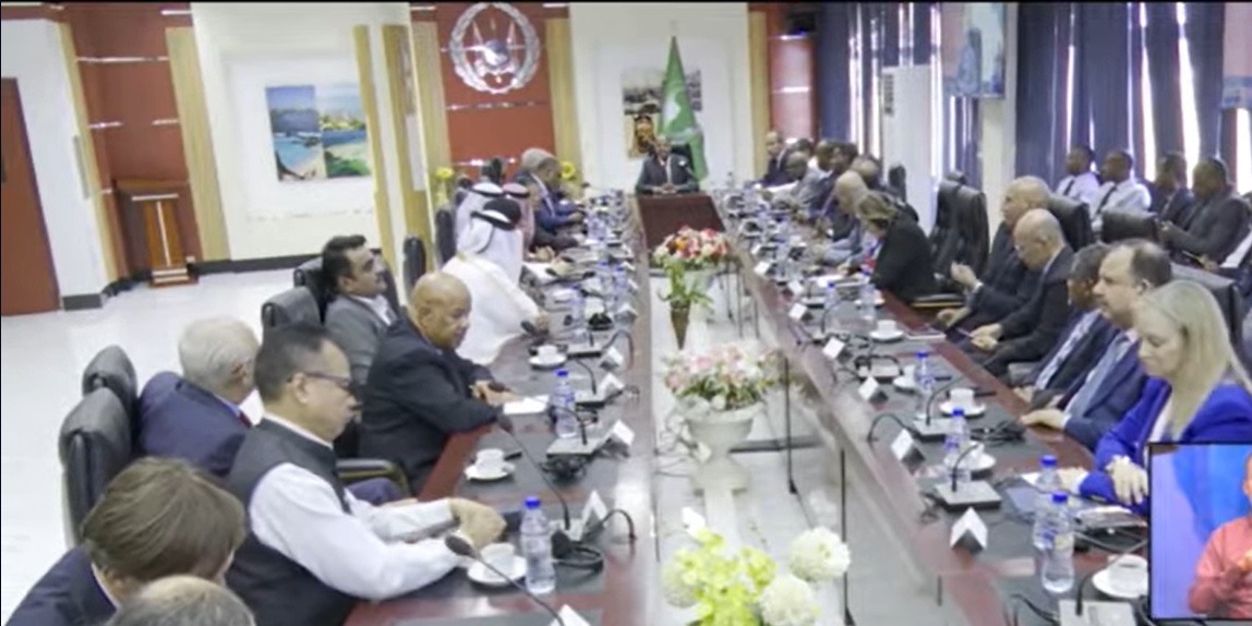 Les membres du corps diplomatique accrédités félicitent Mahmoud Ali Youssouf, élu à la tête de l’Union africaine