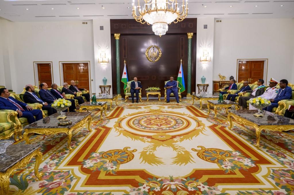 Le Chef de l’Etat reçoit le Vice-Président du Yémen