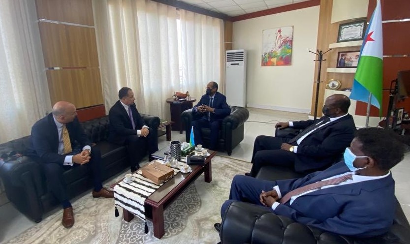 Le chef de la diplomatie djiboutienne reçoit le ministre adjoint des Affaires Etrangères égyptien