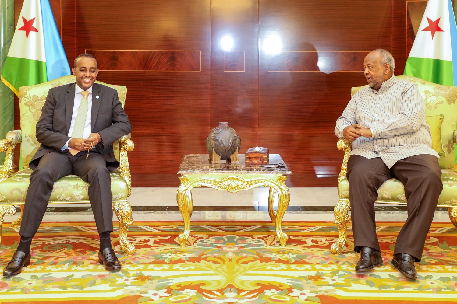 Le Chef de l’Etat reçoit avec le Premier Ministre Somalien