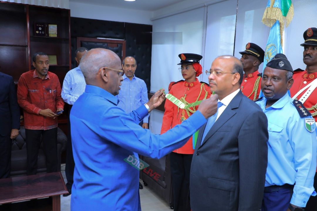 L’ambassadeur Ayeid Mousseid Yahya élevé au rang de Commandeur dans l’Ordre National de la Grande Étoile de Djibouti