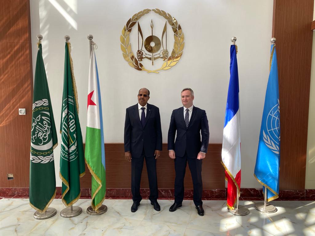 RECONTRE ENTRE LE CHEF DE LA DIPLOMATIE DJIBOUTIENNE ET LE SECRETAIRE D’ETAT FRANÇAIS AUPRES DU MINISTRE DE L’EUROPE ET DES AFFAIRES ETRANGERES