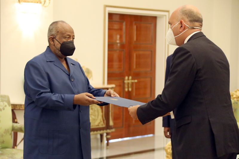 Le Président Guelleh reçoit les Lettres de Créances du nouvel ambassadeur d’Egypte à Djibouti