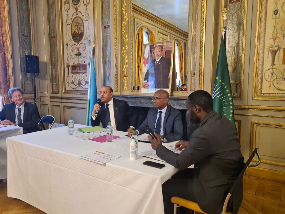 L’ambassadeur djiboutien à Paris préside la première réunion des ambassadeurs du groupe africain en France